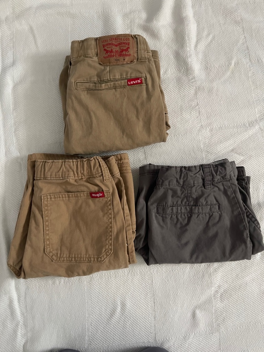 Lot of 3 boys Shorts - Tan and Gray - Picture 13 of 13